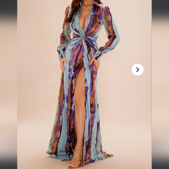Fashion Nova Dresses & Skirts - Fashion Nova Vibrant Long Sleeve Maxi Dress